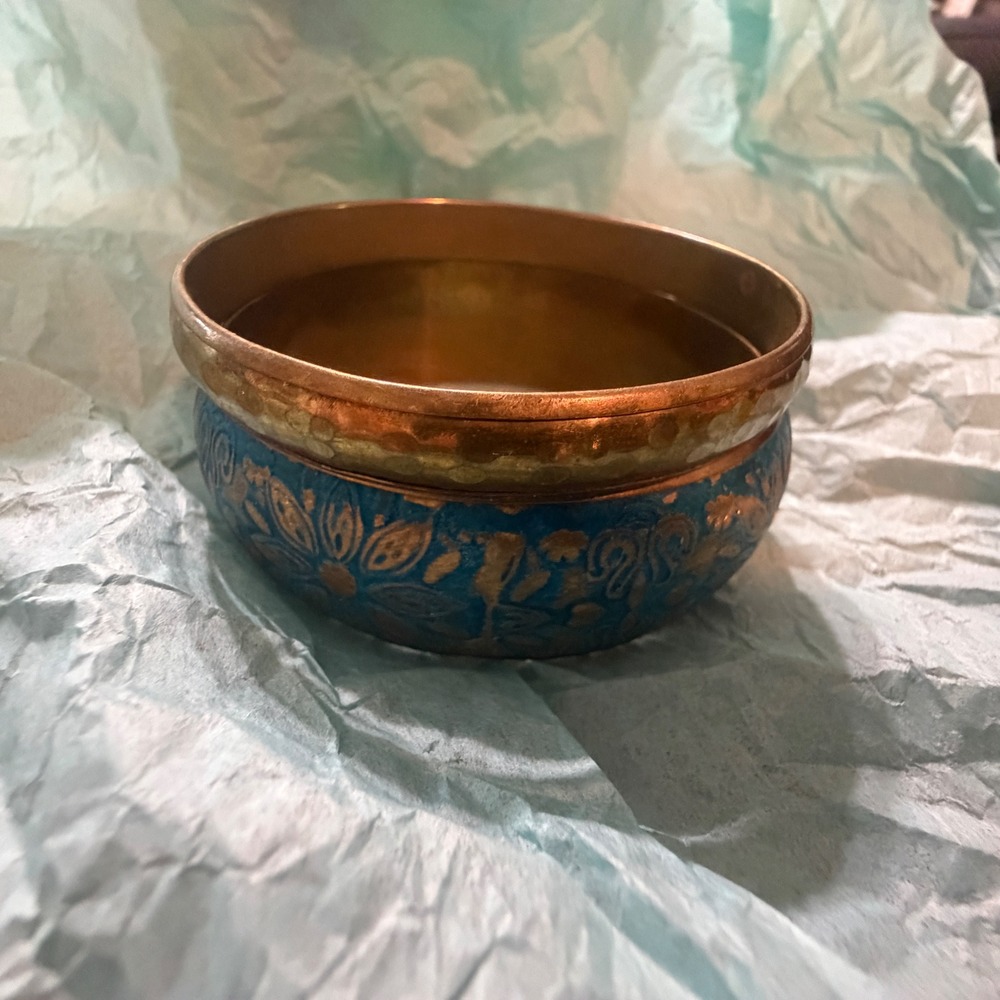 Vintage India Etched Brass Turquoise Enamel & Hammered‎ Bangle Stack